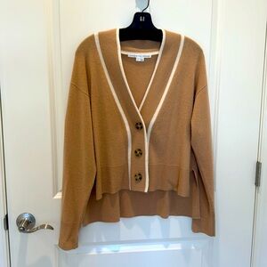Veronica Beard size medium cashmere camel color.